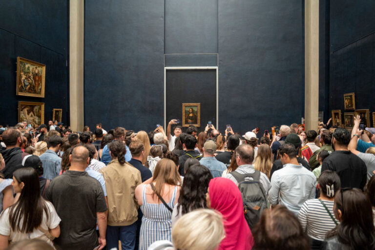 France to Charge Non-Europeans $10 Tax to See the Mona Lisa